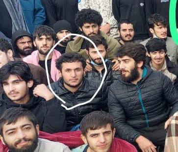 Returnees group portrait